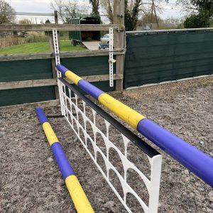 Fence mounted Horse Jump stand & cups